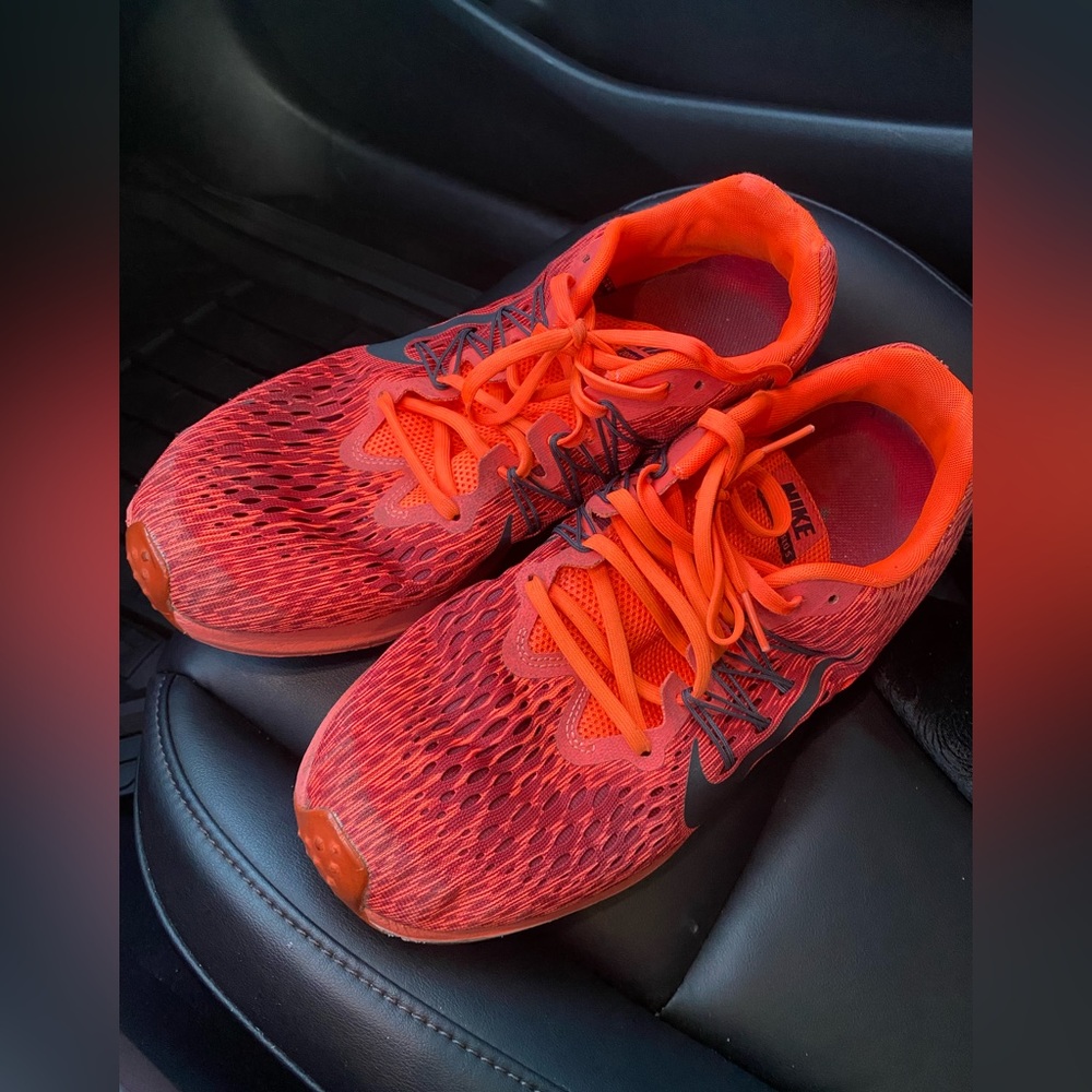 Nike Air Zoom Winflo 5 Bright Crimson AA7406-600 Men's Running Shoes Size 10.5